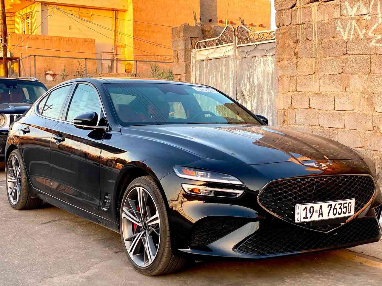 سلام عليكم
Genesis g70 2500 turbo (2025)

العداد : 8000  اخت الزيرو

الفئة: برستيج اعلى فئة تو ويل (دفع خلفي) 

🔴 رقم التواصل : ***********

لون : اسود + دواخل احمر 

حادث السيارة : (كلين) الهلال الخلفي فقط بدون صبغ بدون تبديل رجع بارد مثل ما موضح بالصور

السيارة فول 1/1 اعلى فئة

- فتحة سقف بانوراما

- داتا شو

- 5 وضعيات قيادة (eco- normal-sport-sport plus- costume) 

- اكزوز بلادي رياضي + بيها اكتف كزوز 

- لانج كونترول

Auto Hold -

- شاشة كبيرة

- كشنات امامي تدفئة تبريد 

- كشنات كهربائية + ميموري

- تدفئة ستيرن

- ستيرن كهرباء

- كامرات ٣٦٠ درجة

- حساسات امامي خلفي

- سقف كنتارا

- بريكات برمبو ٦ بستم بلادي

- جامات اوتماتيك 

- سايد بريك كهربائي

تبريد قطعتين 

- رادارات امامي وخلفي وجانبي

- نظام تحديد المسار

- مري شفط +اشارة + تعتيم

- لايتات LED امامي خلفي

- دخول ذكي مع انارة ترحيب

- قيادة ذاتية

- تحديد مسار + مثبت سرعة تفاعلي يدوس بريك ويمشي تلقائي

السعر 275
