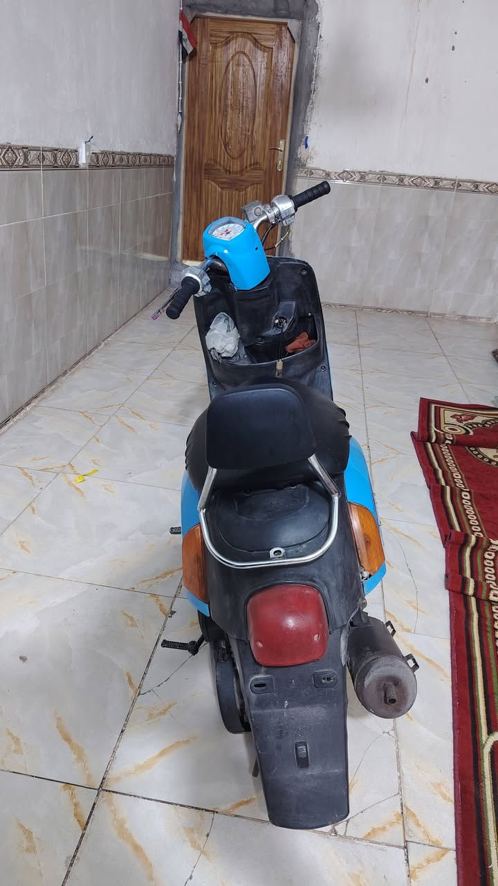السلام عليكم دراجه بوليس حلوه و نضيفه خير من الله بوشه ٥٥ شلعه بيهي حلوه وهاذ رقمي *********** سعرهئ ٥٥٠ و بيهئ مجال دراجه أوراق اصولي@@@
