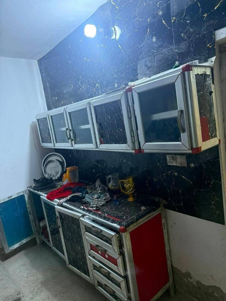 اغراض منزل لغرض السفر مستعجل ع بيع
طباخ 30 الف شغال فرن وعيون
براد 35 الف بي مجال
ثلاجة 200 الف جديدة
غسالة 50 الف بيها مجال
تخم 150 الف شبه جديد
كاونتر وبي سنك حجم الكاونتر كبير 300

التواصل/***********
عنوان ابودشير شارع اسواق سنافر

