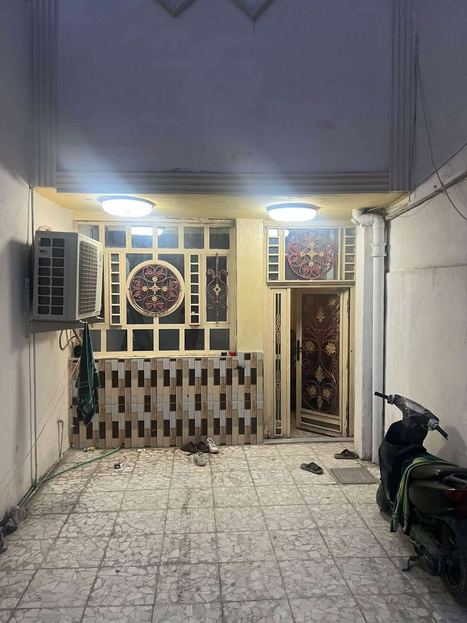 الوشاش • ١٦٠م • كراج