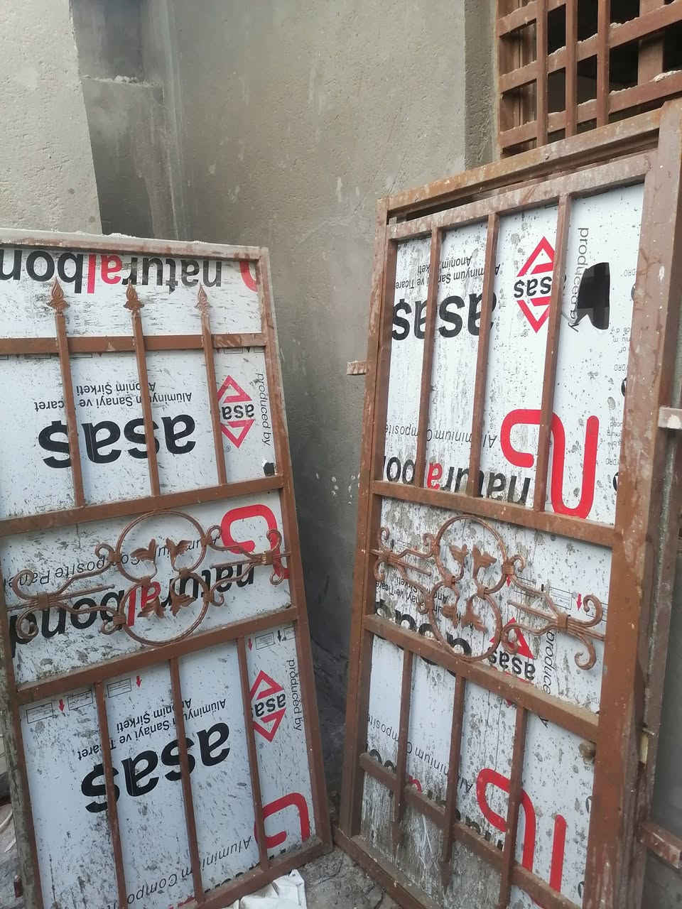 ببان حديد • جديد
