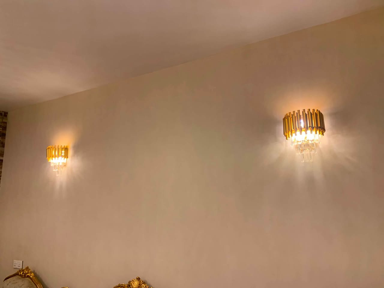 ثريات البيع ***********
