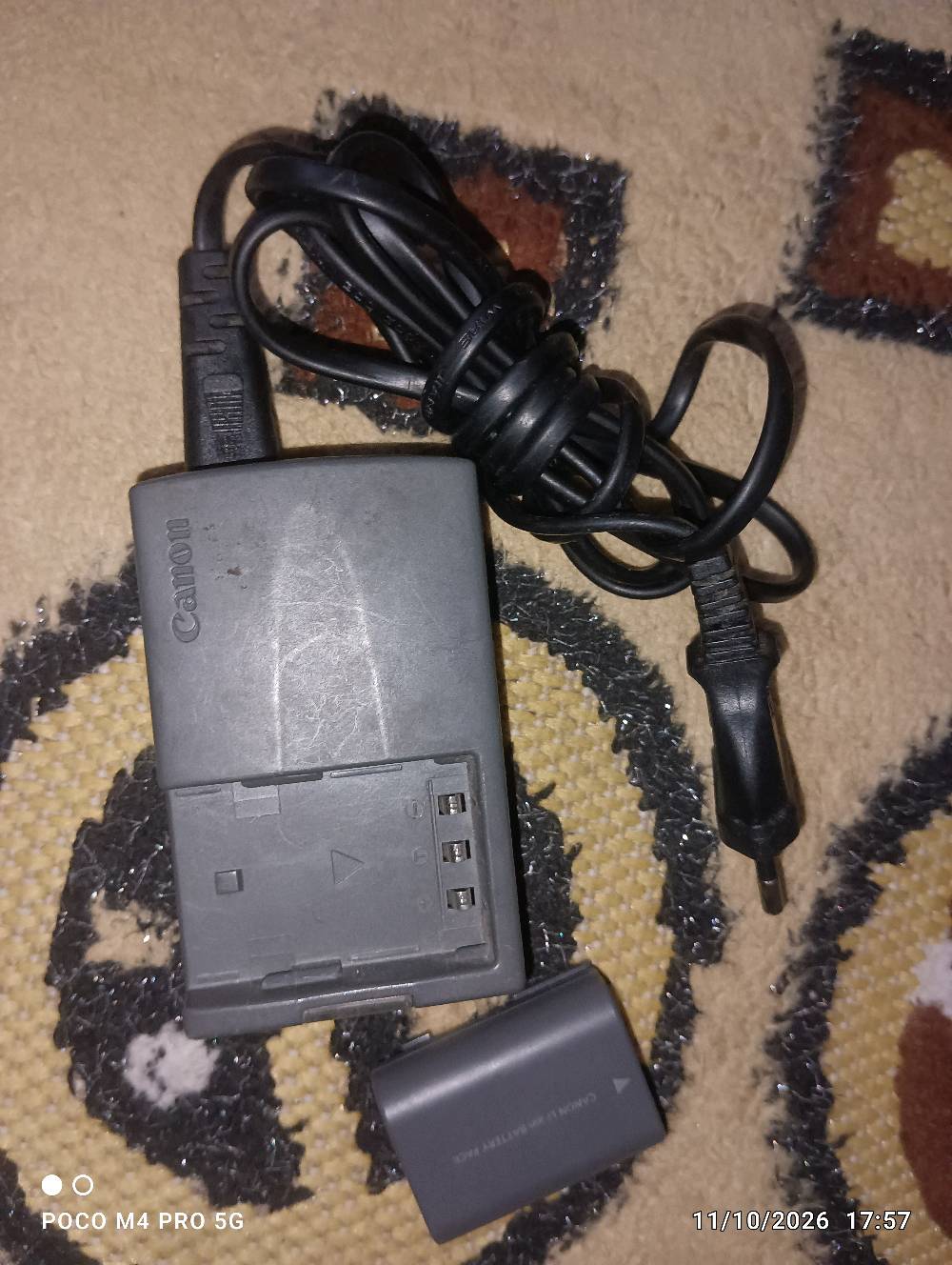 كانون 400D • بدون زوم • البصرة