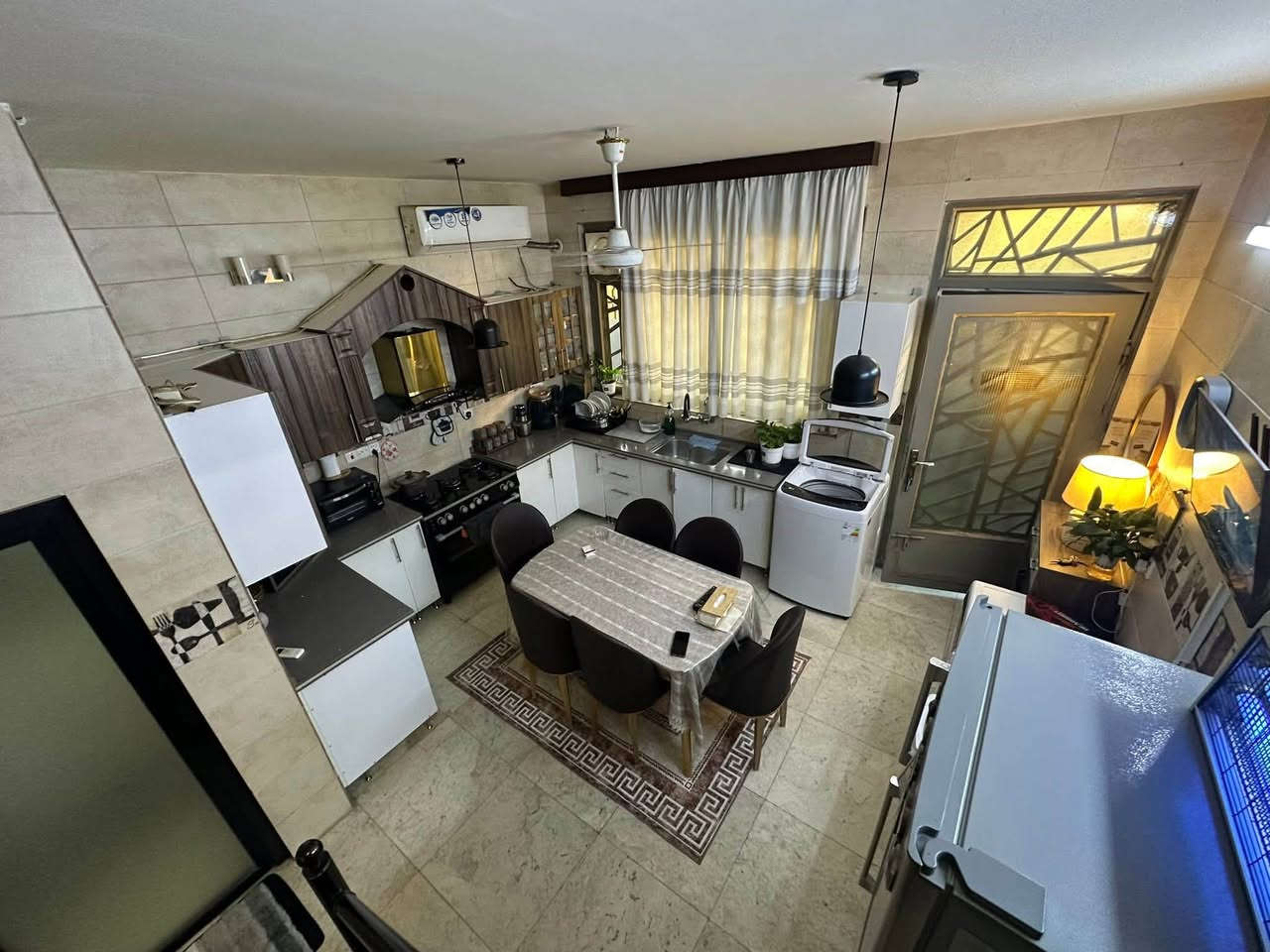 🏡 دار حديث للبيع – فرصة مميزة

📍 الموقع: زيونة 710 (قرب الشارع العام)
📐 المساحة: 50 متر
▫️ الواجهة: 5 متر
▫️ النزال: 10 متر

✨ التفاصيل:
• 4 غرف نوم
• صالة مريحة
• مطبخ
• 3 خدمات
• تصميم عملي مناسب للعوائل

🏢 مكتب الودق للعقار
📍 الفرع الأول: زيونة – قرب نادي بلادي 710
📍 الفرع الثاني: شارع فلسطين – قرب كلية الرافدين

📞 للتواصل:
***********
***********

💼 نستقبل جميع العروض السكنية والتجارية
🎥 عرض وتصوير مجاني

🔥 لا تفوت الفرصة – بيت جاهز للسكن بموقع ممتاز
