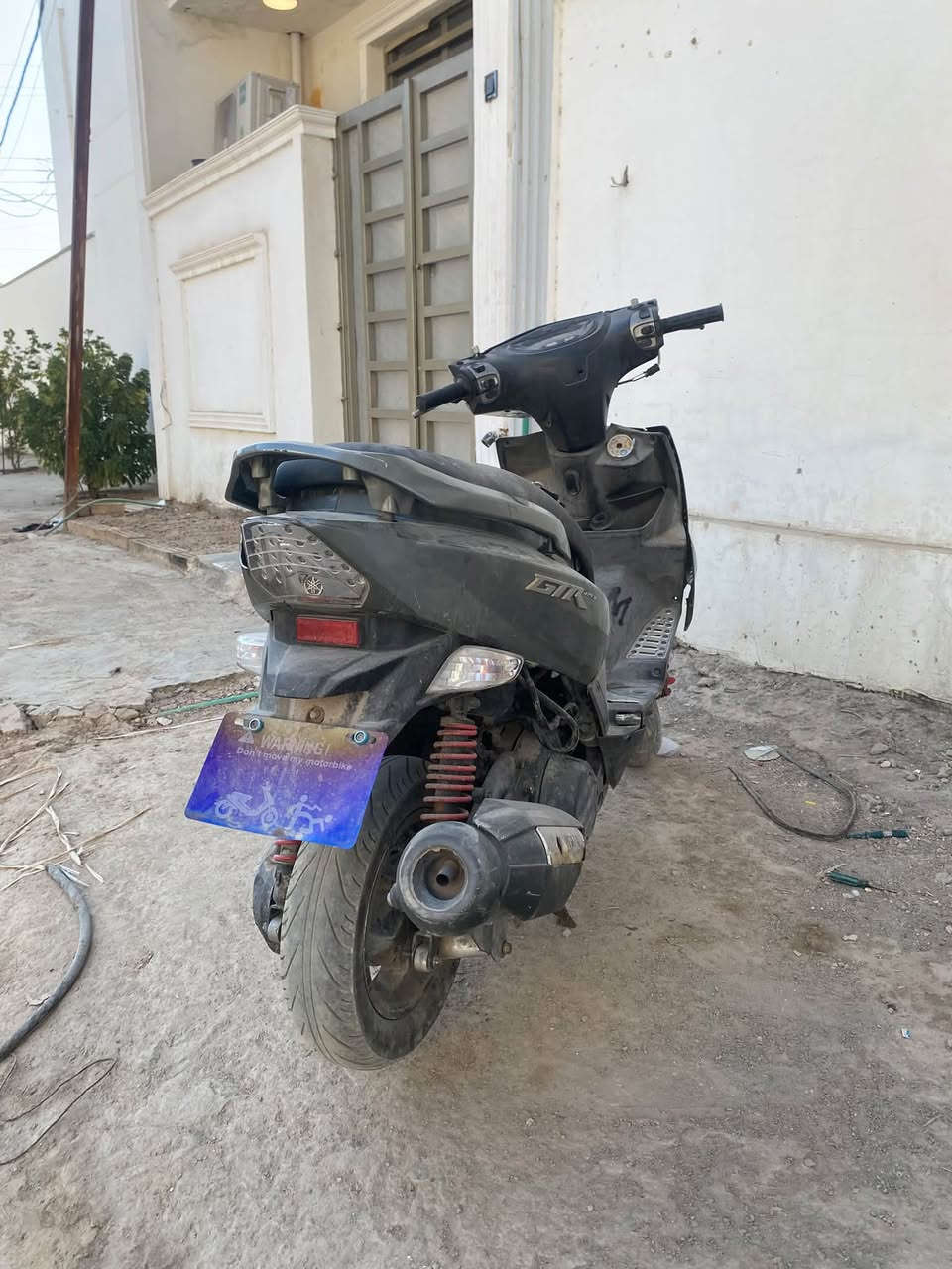 سلام عليكم gtr للبيع دراجه سوت حادث وتركتها دراجه طافيه كهربائيات اكفلك مكينه ابيعلك كوم حديد تحمل وتروح مكاني كاظميه الاستفار ***********
