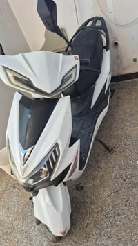 سكنس شحن • ٢٠٢٤ • ٦ بطاريات