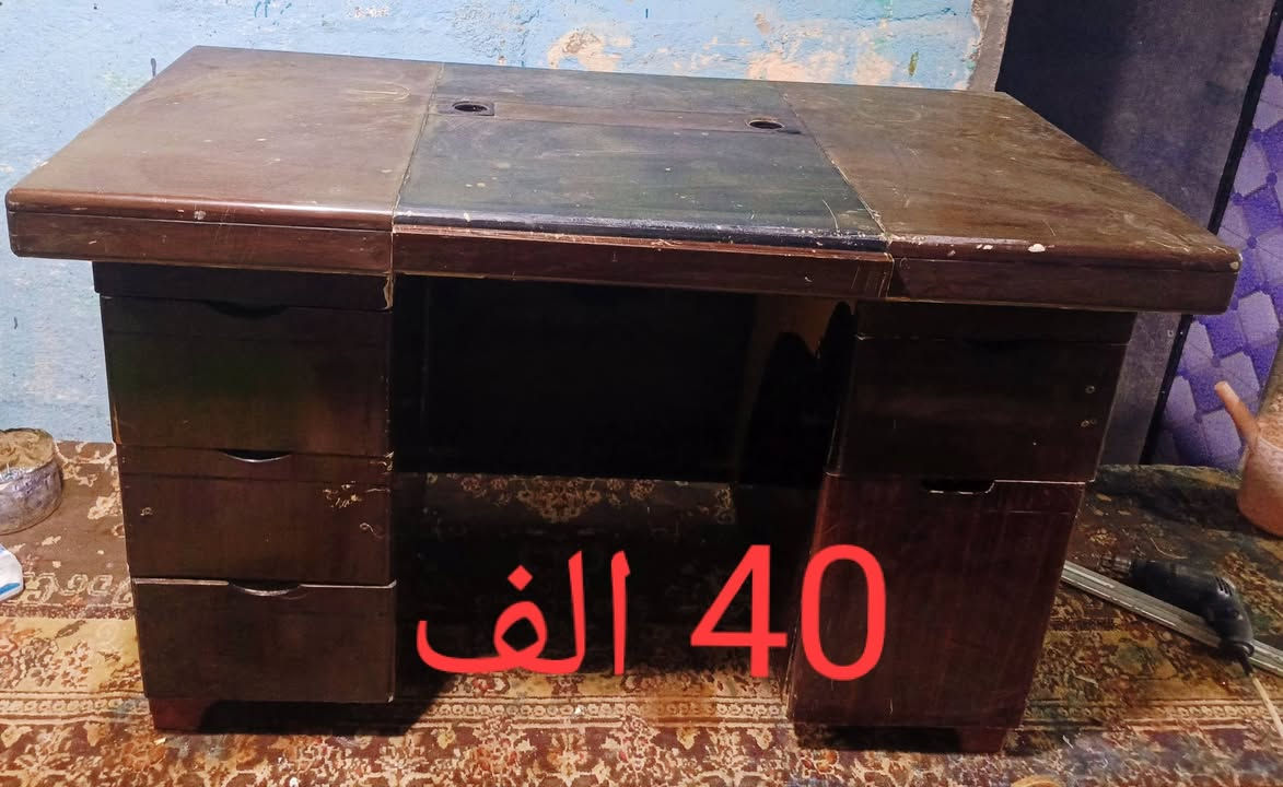 للبيع اغراض منزلية مستخدمه للاستفسار ***********

نص مكتوب في الصور:
- 125 ألف
- 40 الف
- 35 ألف
- 20 الف