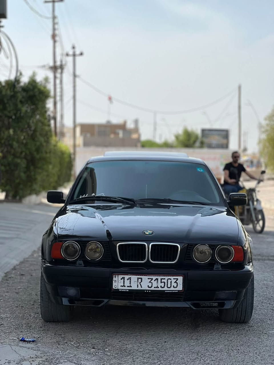 بي إم ٥٢٥ • ١٩٩٢ • رقم بغداد