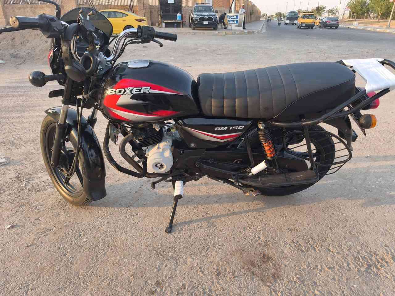 للبيع رقم واسط 
لوحات موجوده
موديل 21 مجفته جديد
السعر 1450
***********
