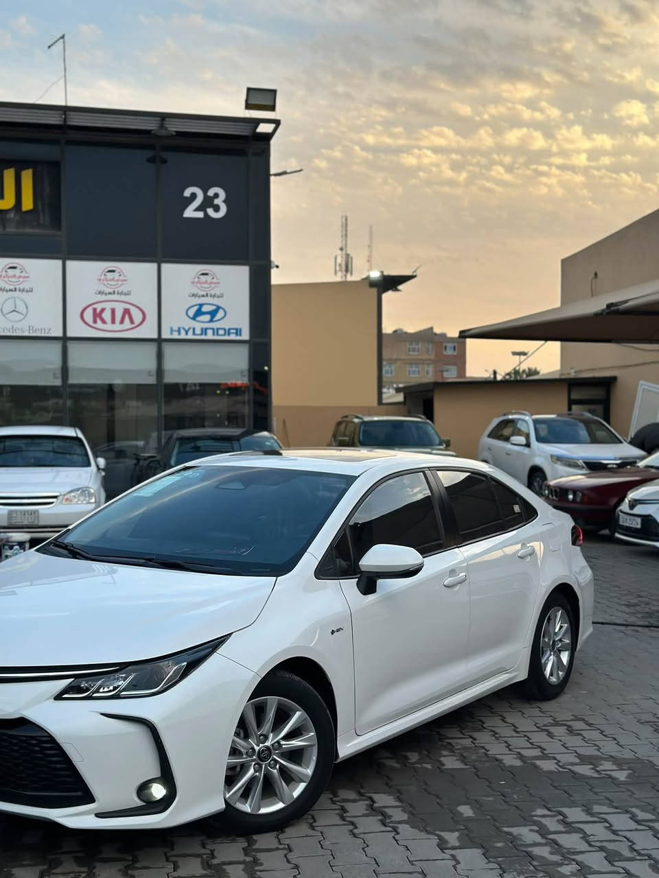 تويوتا كورولا | موديل 2025
🔥 مكفولة | نظيفة جداً | ممشى 25,000 كم

✨ المواصفات:

▪️ محرك 4 سلندر

▪️ ناقل حركة أوتوماتيك CVT

▪️ دفع أمامي

▪️ 5 مقاعد

▪️ شاشة وسطية

▪️ كاميرا خلفية

▪️ حساسات ركن

▪️ مثبت سرعة

▪️ تحكم ستيرن مالتي فنكشن

▪️ تكييف

▪️ نوافذ كهربائية

▪️ مرايات كهربائية

▪️ تشغيل ذكي

▪️ سنتر لوك

▪️ إضاءة LED

▪️ جنوط ألمنيوم

▪️ ABS + EBD

▪️ نظام ثبات إلكتروني

▪️ مراقبة ضغط الإطارات

▪️ وسائد هوائية

💰 السعر: 25,750,000 دينار

📍 كربلاء – مدينة المعارض النموذجية

🏢 معرض الجزائري | رقم المعرض 23

للاستفسار والطلب الاتصال ***********

#معارض #كربلاء #بيع #شراء #السيارات
