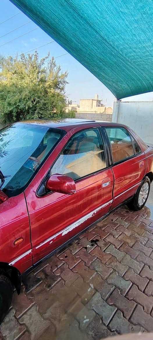 السلام عليكم
سياره للبيع 
نوع هونداي . النترا 

الموديل 1993 
بسمي رقم انگليزي 

سنويه لل 31 
صدر جديد تايرات جدد محرك امجفت جديد 
السياره مابيه ولا ضربه فقط اباب اسايق شي قليل بدون معجون خلاص 

المكان ناحية العباسي 

السعر خاص 
وذا مقدمه والباقيات هم يرهم 

اتصل ***********
