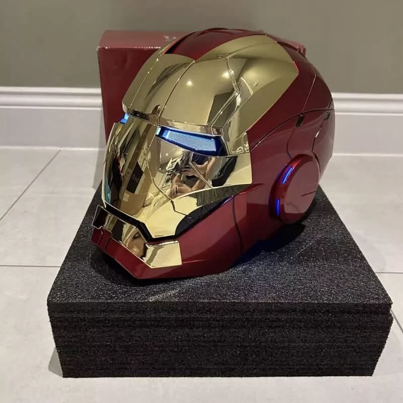 للبيع📢: خوذة ايرون مان الذكية Iron Man MK5

✨المواصفات :

✨ تحكم كامل: تفتح وتغلق بـ 3 طرق (الأوامر الصوتية، الريموت كنترول، ومستشعرات اللمس الجانبية).

🔈 تحكم صوتي باللغة الإنجليزية (أوامر Jarvis)

👁️ إضاءة تفاعلية: العيون تضيء باللونين الأبيض والأحمر (حسب وضعية القتال).

🎭 قابلة للارتداء: تصميم مريح من الداخل ومناسب للتنكر (Cosplay) أو كأفخم قطعة ديكور في غرفتك.

💎 جودة عالية: طلاء ذهبي وأحمر كروم لامع يعطيك شعور الخوذة الحقيقية.

📦 الخوذة جديدة تماماً وتأتي مع علبتها الأصلية وجهاز التحكم.

🚚 متوفر التوصيل لكافة محافظات العراق🇮🇶

📥 للطلب أو الاستفسار عن السعر، يرجى مراسلتنا على الخاص او الواتساب / ‭***********‬

#IronMan #Marvel #Avengers #Jarvis #Cosplay #ايرون_مان #مارفل #افنجرز #الرجل_الحديدي #جارفيس #كوزبلاي #العراق
