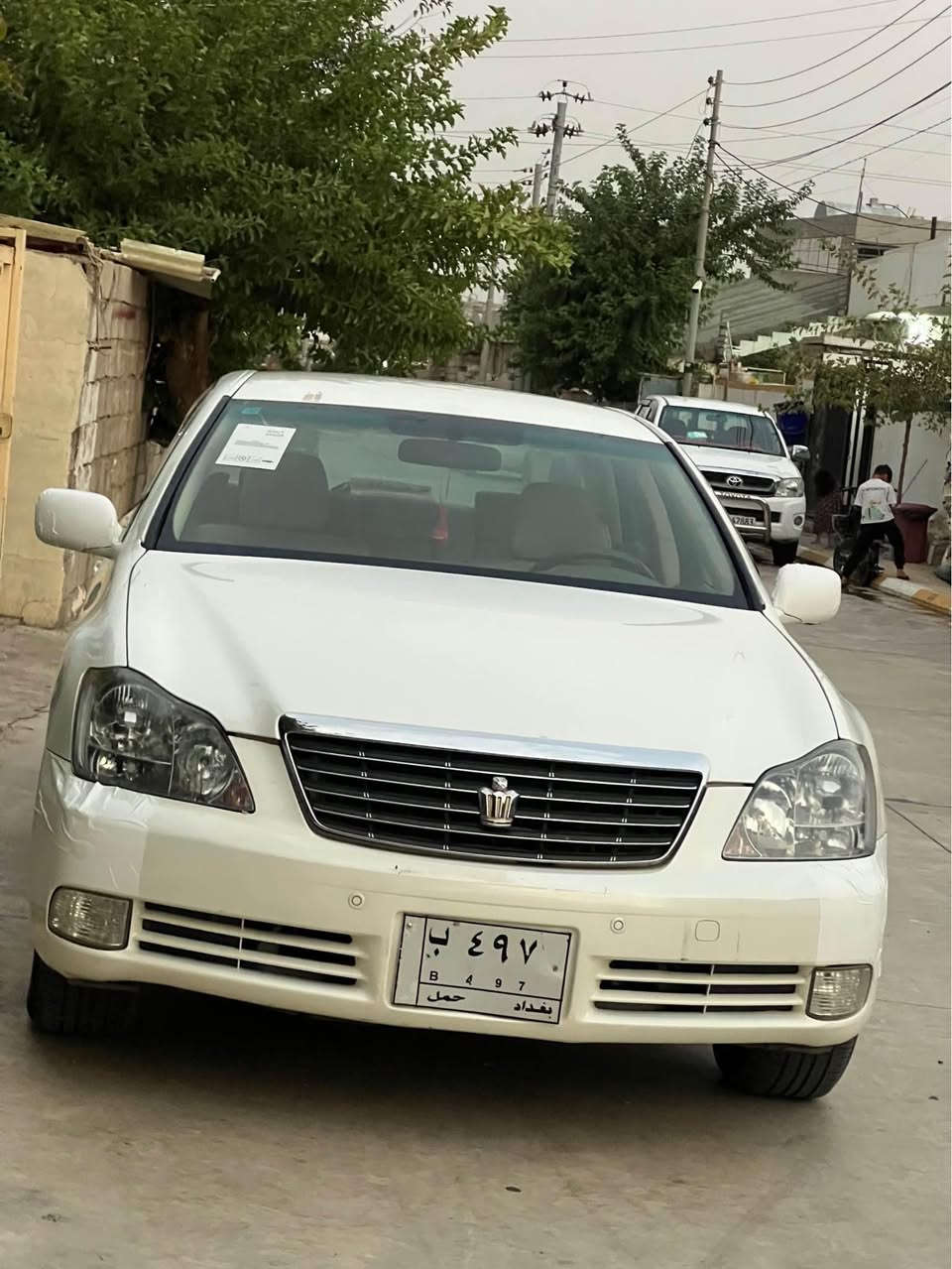 سەرەتا بەناوی خوای گەورەو میهرەبان
شاهینە ٢٠٠٥ 
گەورە بە گەورە بێ دوکەل
٢ دوگمەی ناوزەرد 
بێ داعم و لێدراو 
سەخف و کەڤەر گۆڕاو شانسی بەشەرت
تەبرید لەسەر سویچ 
سەیارەکە زۆر زۆر جایزەو بێ عەیبە 
٨٠ هەزاری حەقیقی ڕۆشتوە هەلمی دەمی نیە
٥٠ گەلاو مەجالیکی زۆر کەمی برایانە
شۆێن سەید سادق
***********
ئەدمینی گول🌸 السليمانية, العراق
