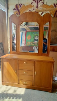ميز مراية • نضيف • نجف ناحية الحرية