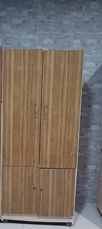 كاونتر • ٩٠×٧٠×٢١٠ • نظيف وجديد