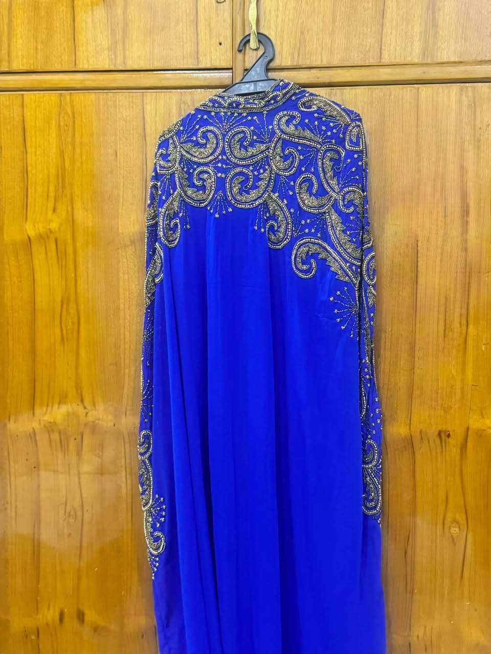 فستان • مقاس 4XL • يلبس ٧٠-١١٠كغ
