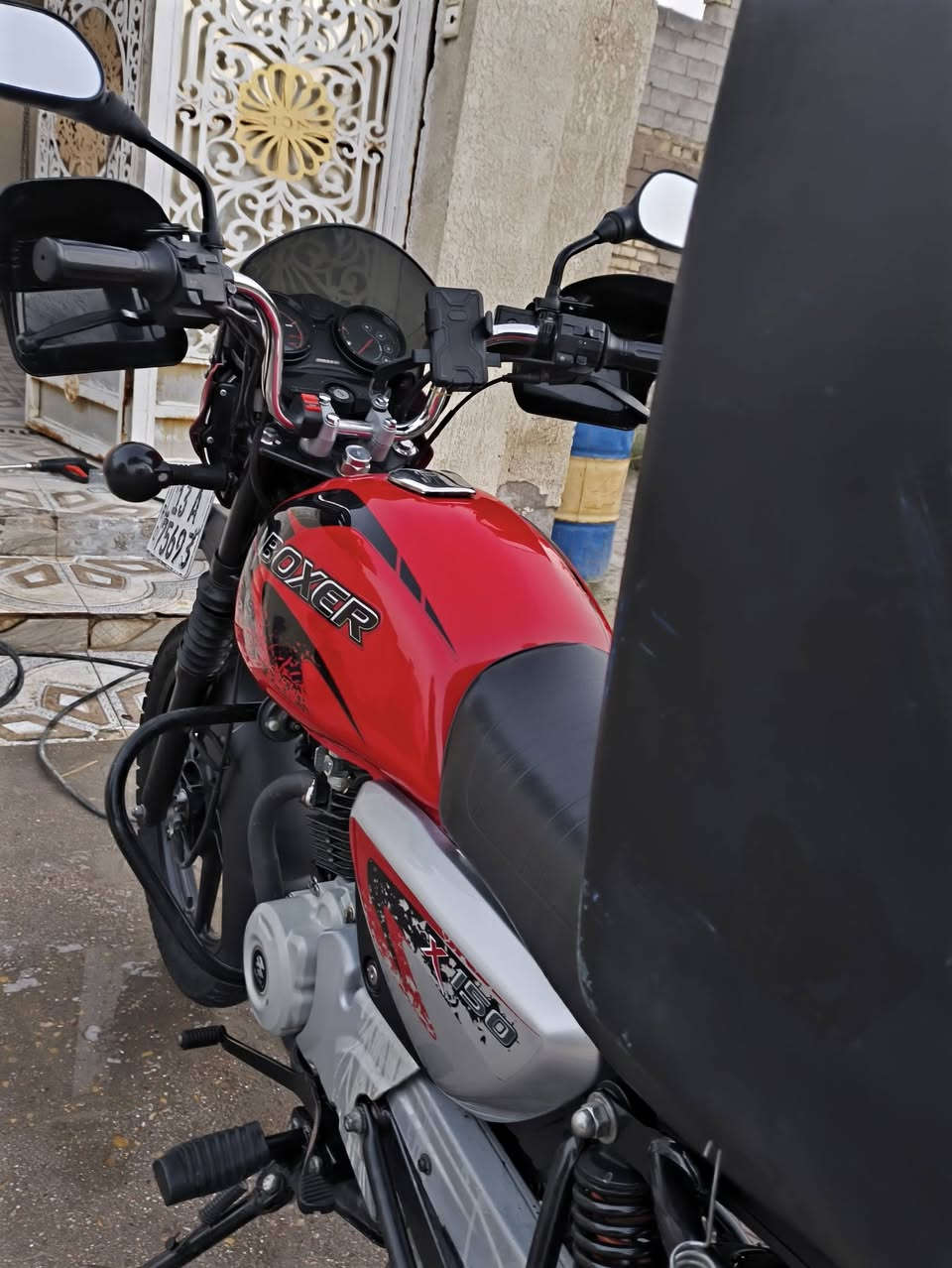 سلام عليكم بوكسر جبلي موديل2023
سعره2300 بيه مجال قليل لدراجه ما مفتوحه ونضيفه وناعمه لاتدخن لاتنقص رقم وسنويه عماره راعيه موجود بمغربه 
الدراجه طايح عل محرك من جهه الكلجات بانزين ومصوفره جهه الكلجات ابيع بدون صندوك ***********
