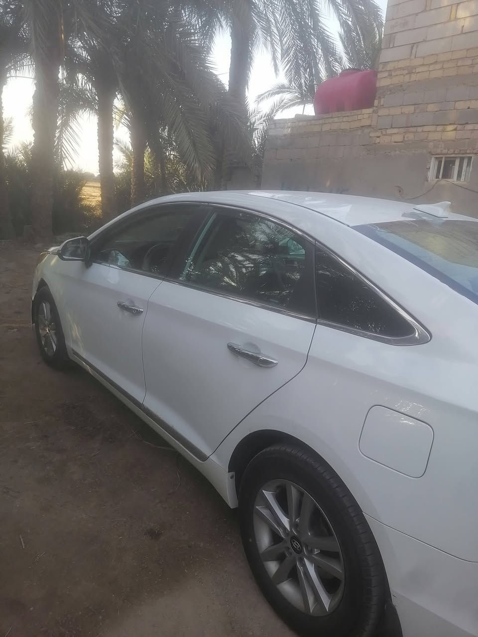 سلام عليكم سوناته مديل ٢٠١٥ امريكي حادثه بجم ٣ قطع بيه تلخله بصيط لون ابيض باسمي مداور ثانيوم مشروع وطني الرقم *********** سعر ١٠٠ ويه مجال العنوان النجف مشخاب
