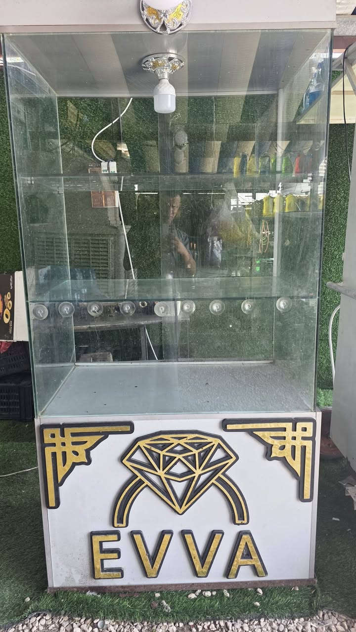 مثرامه فلافل او لحوم اخت الجديده  استعمال قليل   سعرها 250 قفل
كشك جاي بابيبن  تسكام  تواير جديد  كلش استعمال سبوع   سويته ب٦٠٠ وريده ٣٥٠  قفل 
 جام خانه فلافل  وكلشي ترهم سعر   ١٢٥ 
طباخ فلافل  ثنين عين  متكامل حجم كبير كلش مرتب  سعر
١٢٥ 
طباخ جاي  ٤٥ دبل 
اضافه موجوده كافت نواعم مستلزمات طبخ 
ولفلافل  
كربلاء  
***********
***********
