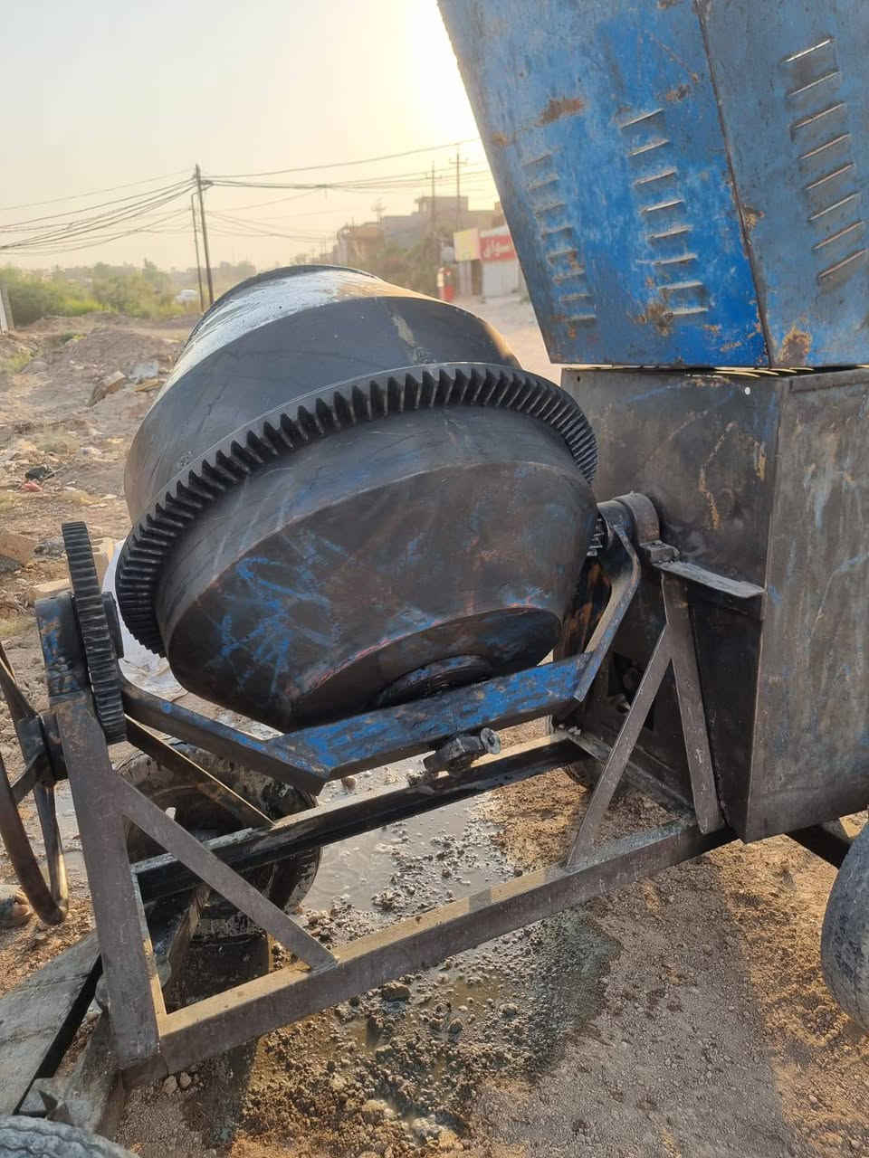 السلام عليكم
خباطه لبناني البيع جاهزه شغاله هندر واحد 
جدر هيكل محرك نضيفه شرط
محرك 7.5نضيف شغال هندر واحد
السعر 1,300,000:(مليون ثلثميه)بيهه مجال////////مكان :ديالى ناحية بعقوبه
***********
