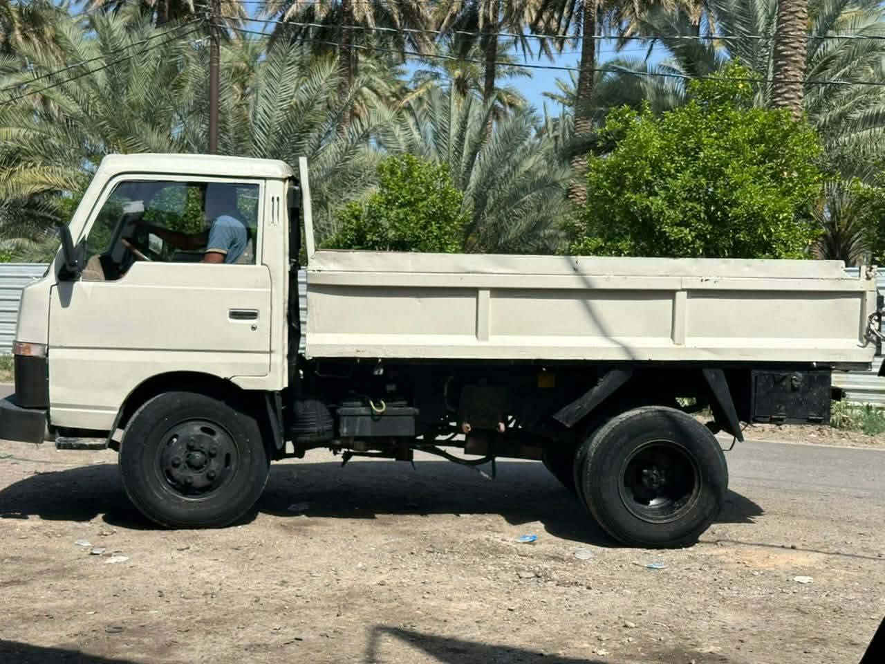نيسان قلاب بلادي 85  تحويل مباشر سنويه جديده سياره جاهزه للعمل  السعر 45$ وبيها مجال ***********
