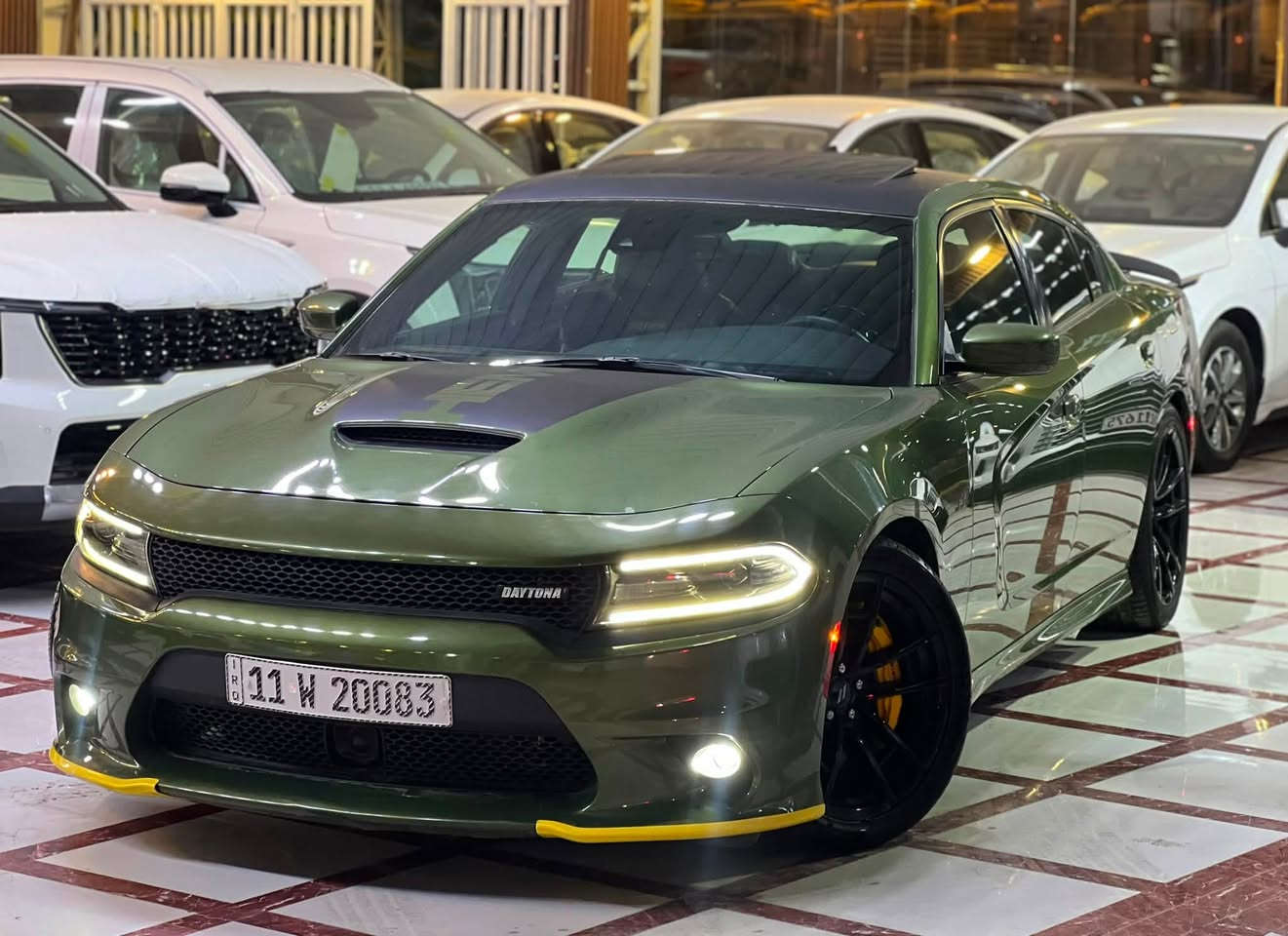جارجرر 2018 دايتونا 6.4
ماشيه 52mi..  السعر 223$
فول الفول رادار امامي مواصفات الدايتونا الفول معروفه 
محرك 6.4 ستوك بلادي مكفول 
السياره كله بلاديه مكفوله من الصبغ والحادث والتبديل 
فقط تقرير مياه كلبسه ممبدل بيه تعمل وتسير مناك 
جاهزه من كل نقص محرك كير تبريد حداديه كهربائيات تخم تاير 
مكاني بابل حله معارض طريق النجف 
***********
