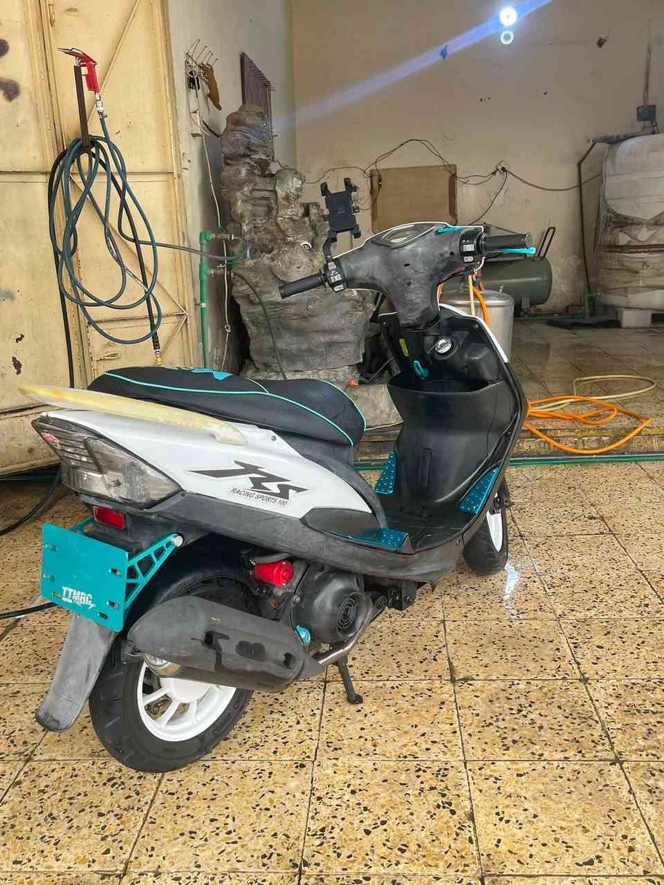 إسلام عليكم دراجة ماكس عدلة بلادي مكفولة كفالة عامة عليهة تزويد خارجي مبين بل صور شلعة ومعدل شرط تشك الشارع الدراجة نضيفة نضافة بشكل مو طبيعي عنواني بغداد البياع السعر850وبيهة مجال للتواصل على هاذة الرقم *********** بي واتساب
