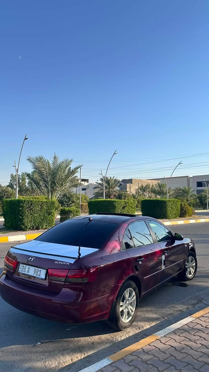 سلام عليكم 
سوناتا ٢٠٠٩ خليجي 
حجم محرك 2.0 
سياره بدون قطره صبغ بيها جراد بالقماره وشي بسيط بالجنطه وشويه من البنيد
مبدل عينه امريكي بسبب عطل كيج حماوه وبانزين 
كير مكينه صدر تايرات تبريد تدفى شرط الشرط 
رقم صلاح الدين مميز باسمي 981 
مواصفات 
دواخل صاج 
فتحه 
شاشه 
كامره 
ابل كار بلي + اندرويد اوتو  
Aux + usb 
مكان السياره تكريت القادسيه 
للاستفسار خاص او على الرقم 
***********
***********
