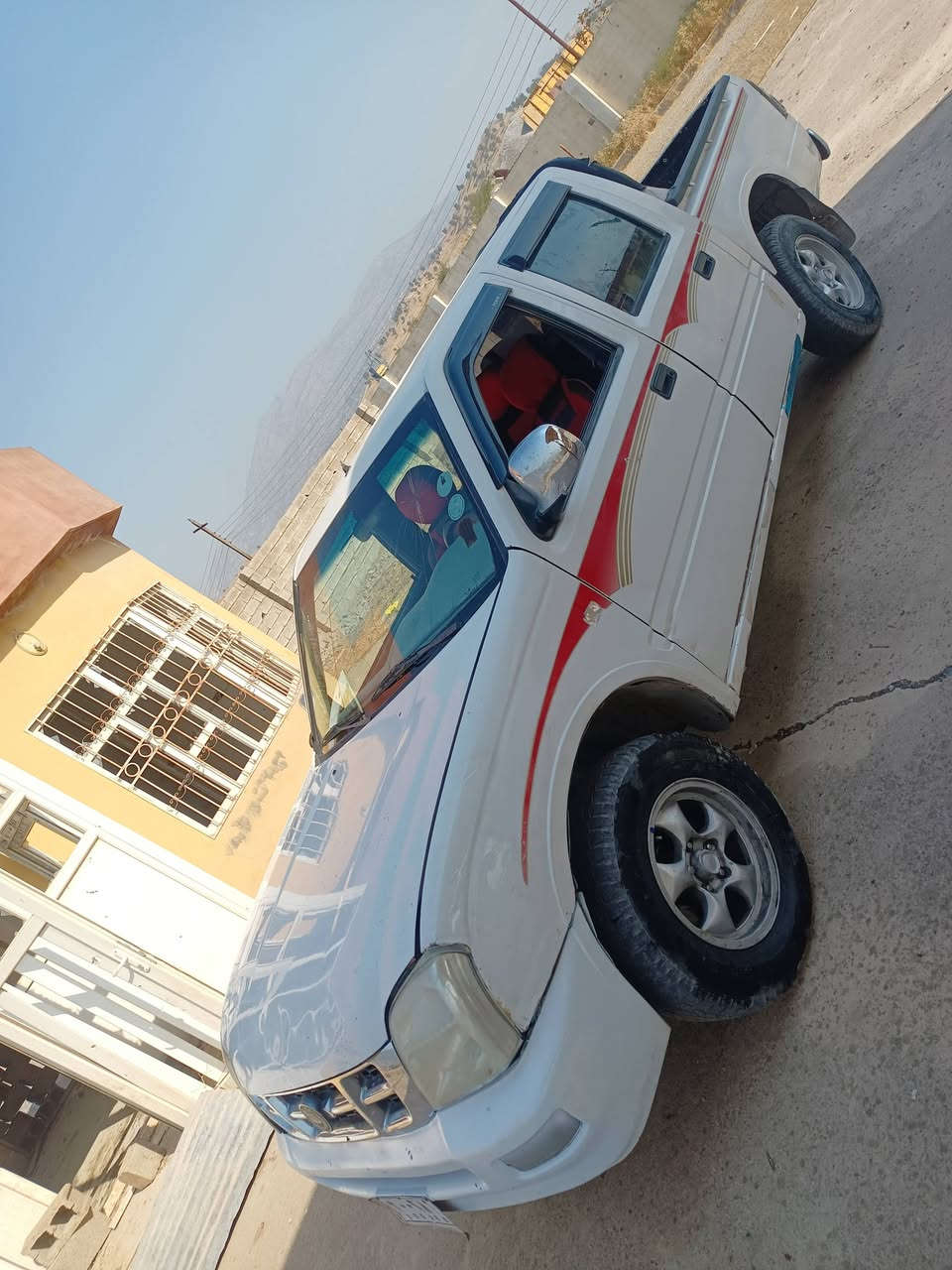 مالى كاسبى و مالى فه قير گشت زانياريى له خواره وه 👇
سوپه ر دێر موديل 2006مكينه به خ گێرعادى 
بێ ده حم بێ لێدراو يه ك پارچه ى بوياغه 
منفيست ئه سلى فسفور له گه لى دايه
گێر مه كينه ئه كسل وه رگه راو داروبه ردى به شه رته
تاكو بلێى سياره كى بێ مسروف و بێ موشكيله يه 
نرخيش خوار هه موبازار سياره ى ماله سعرى 25وه ره قه 
سعرى سابته بێ معامله له سورانم قه زاى سيده كان
***********زانياريى زياتر له خزمه تم كه ياندن نيه
