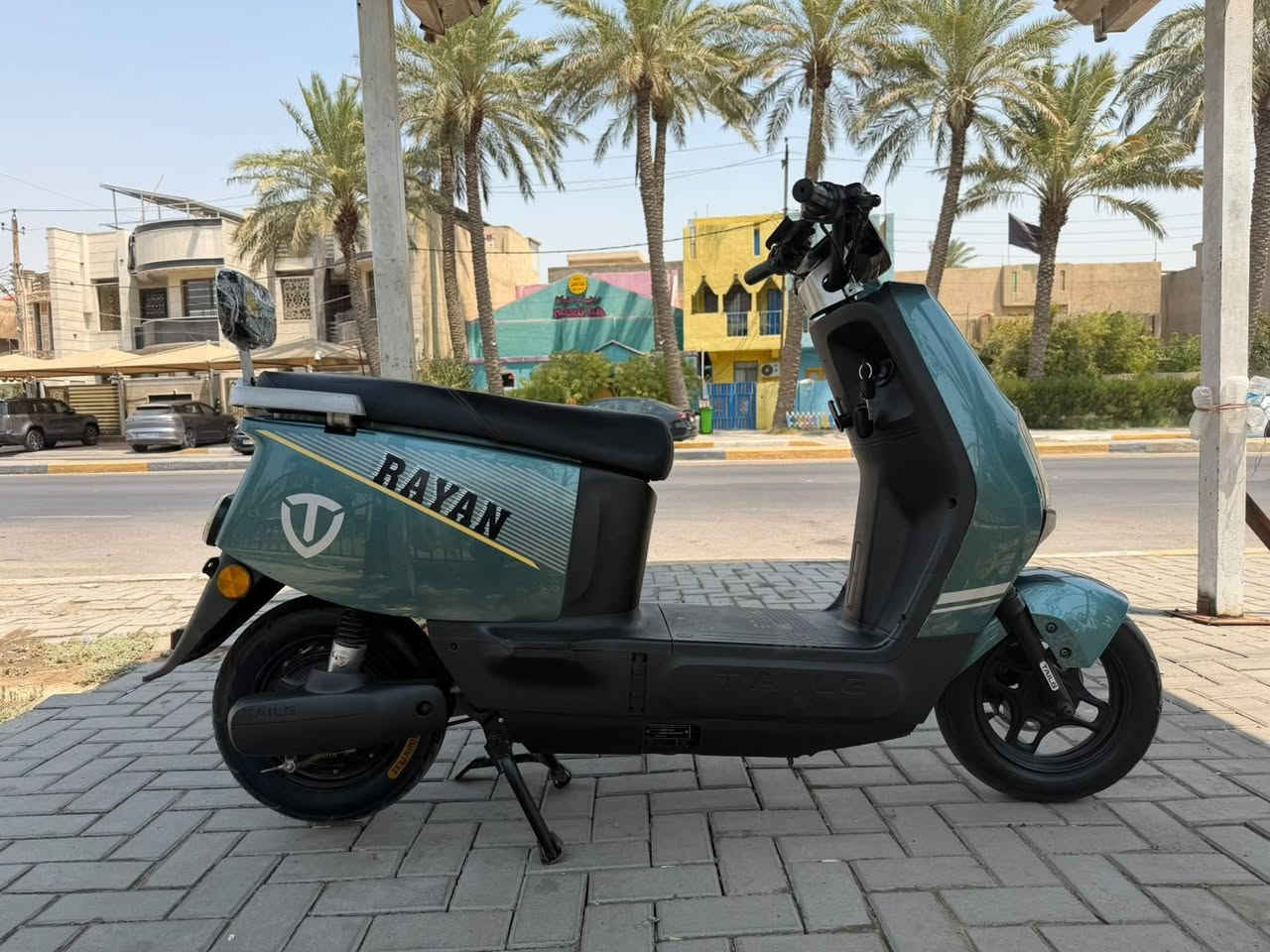 سلام عليكم دراجه ريان موديل 25 
اطي وياه تاير اضافي
تشغيل عن بعد 
6 بطاريات
ماشيه 815 متر 
بيه بك رجوع الى خلف 
مثبت سرعه 
انذار سرقه 
قفل تاير قفل استيرن 
سعر 650 بيه مجال 
مكان بغداد حي العامل 
***********
