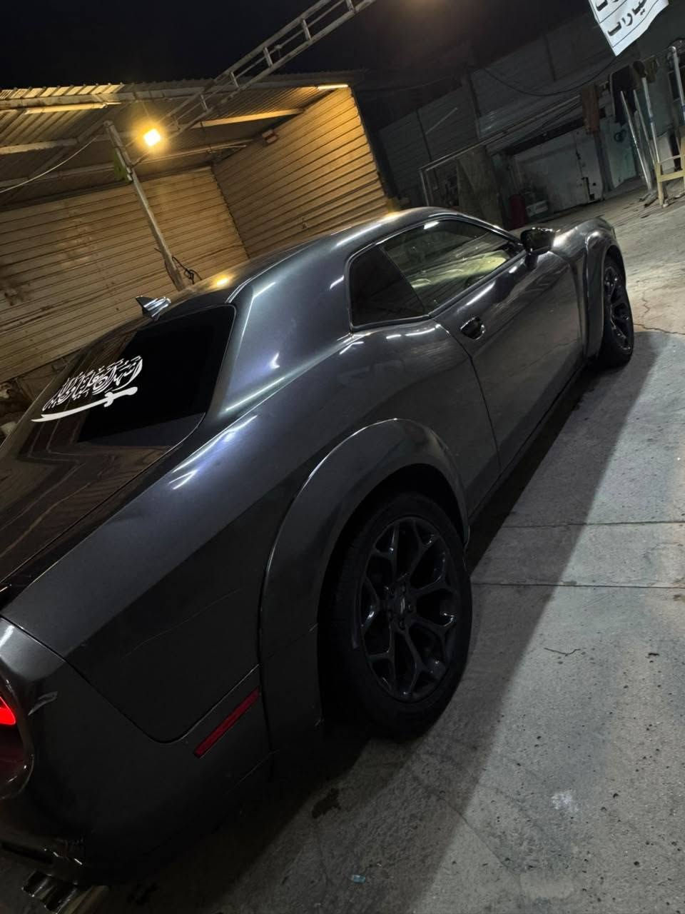 جالنجر للبيع اومراوس 2016
مواصفات عادية sxt صبغ قطع ابيع حزام 
السعر 130 وبيها مجال 
مكانها كربلاء 
غير متواجد ع الفيس 
للأستفسار الاتصال ***********

نص مكتوب في الصور:
- 1 / 10
- bid.cars
- 7 / 10 bid.cars
- 3 / 10 1:1 bid.cars