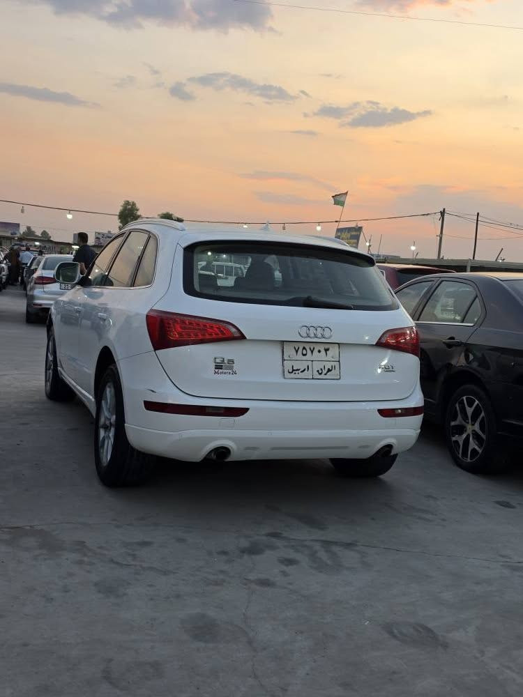 اودى كيو 5
موديل ٢٠١١
مكفول من صبغ بدون ضربة ضرر 
محرك ٤سلندر 
فول مواصفات غير فتحة
كير محرك بشرط 
تحويل شرط 
سعر ٧٥ وعليها ١٠ وةرةقة غرامة انزل من سعر ٦٥صافى
مكان اربيل 
***********زين 
***********واتساب أربيل, العراق
