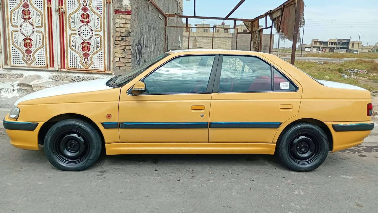 بيجو بارص موديل 2015 سيارة جديدة وجاهزه من كلشي مكينه فرنسي تخم تاير صدر جديد تبريد ثلج مابيهه صبغ دوشمه جديدة كهربائيات كلهه شغاله مصفره  سعرهه 38 مكاني بغداد رقم الهاتف ***********
