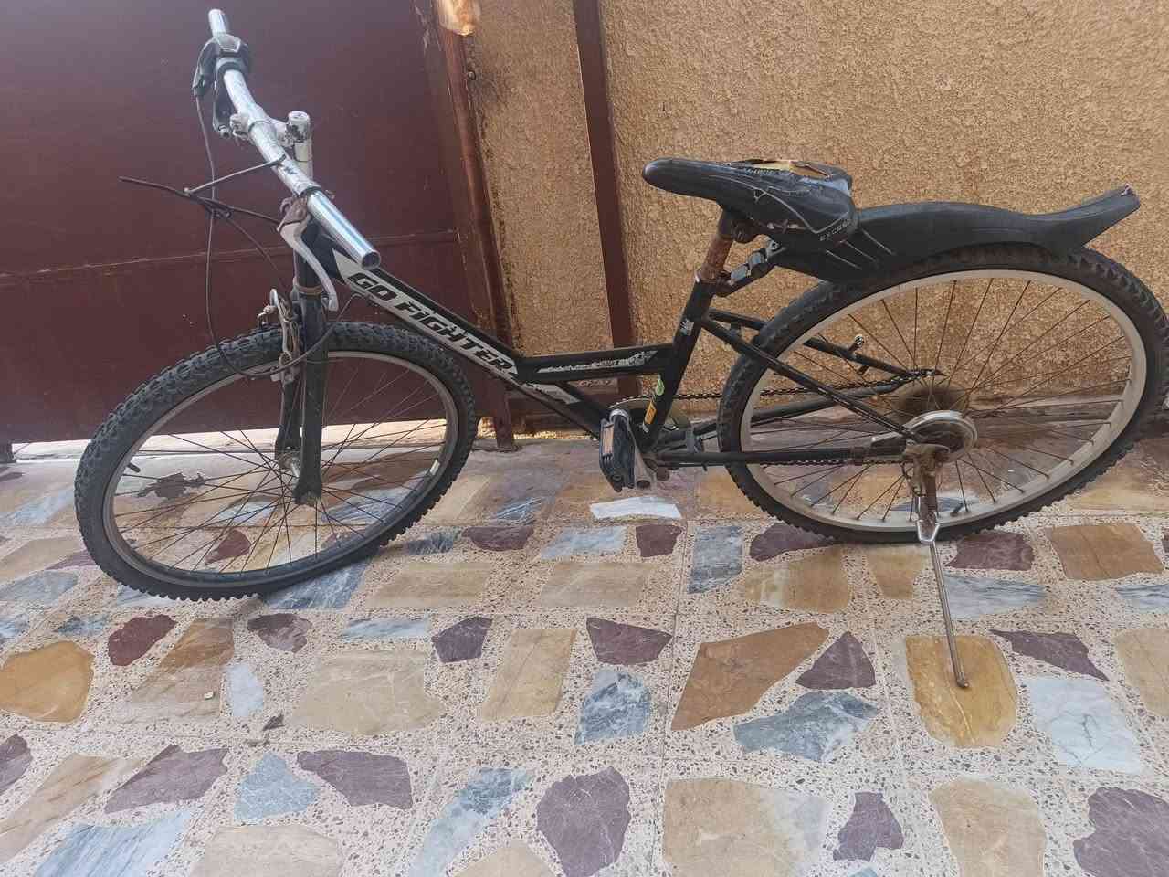 بايسكل ياباني للبيع سعر 35 ألف وبيه مجال بسيط ***********
