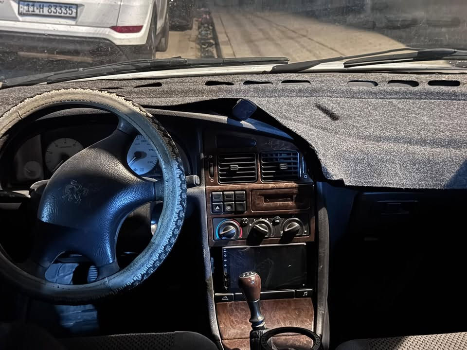 بيجو بارص 2015 رقم نجف بيهه جاملغ وقبق جنطه.    ب45
‭***********‬ ‭‬
