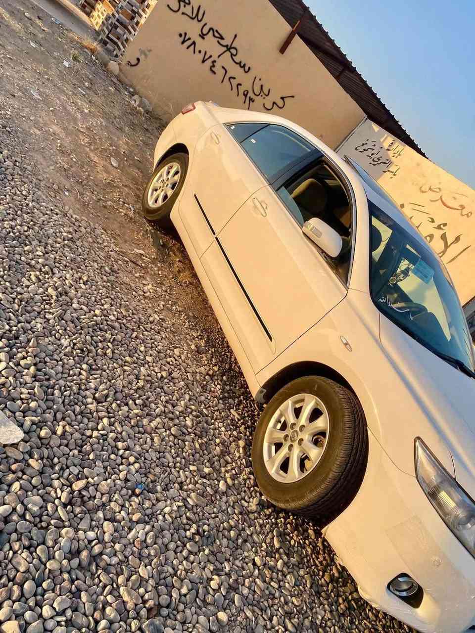 🚨 للبيع تويوتا كامري 2009 GLX فل كامل 🚨

** سياره ترهم مقدمه وقساط او مراوس **

**المواصفات:**
- اللون: ابيض لؤلؤي 
- المحرك: 2.4 لتر 6 سرعات اوتوماتيك
- الرقم: سليمانية 21-
- السنوية: جديدة 
- المواصفات: فتحة سقف + جلد + تدفئة + شاشة + بلوتوث + حساسات + 8 ايرباك 
- الحالة: صبغ منشور بل سونار 

**السعر: 110 ورقة $**
**شرط التحويل فوري** 

المكان: الشرقاط - صلاح الدين
للاستفسار
***********
