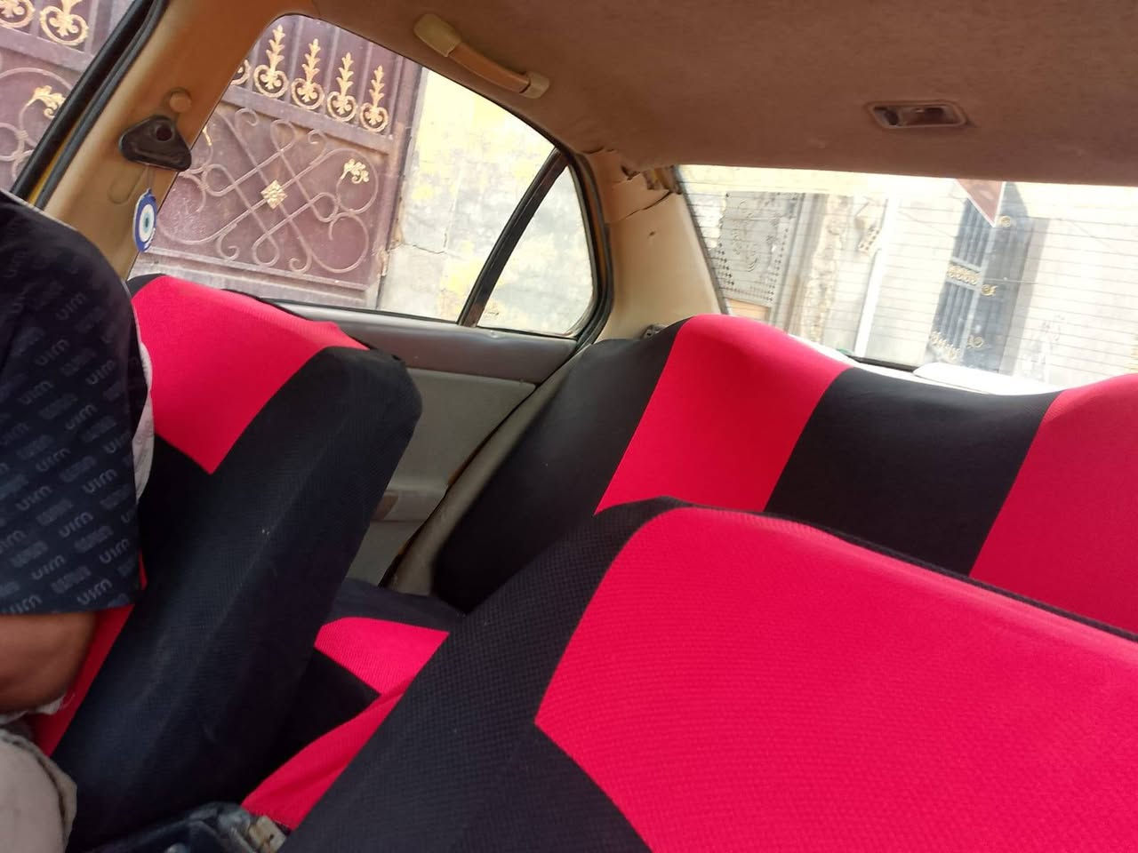 سلام عليكم بيع او مروس  سمند ١٠
غرامات ماعليه. فقط هئيه ٢٠٦ + راعيه يمي مشروع وطني

مكينه كارتون قبل سبوع شدينه + كير كذالك ،+سياره واكفه بيه بور برين كلج فقط 
سعر ١٣ وبيه مجال  
عنواني ديوانيه 
***********
