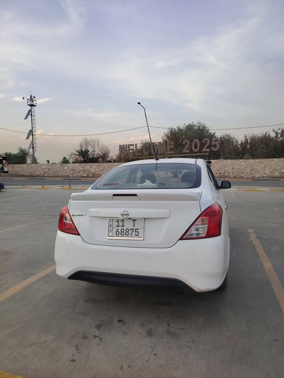 نيسان صني • ٢٠١٩ • ٢٠٠٠٠ كم