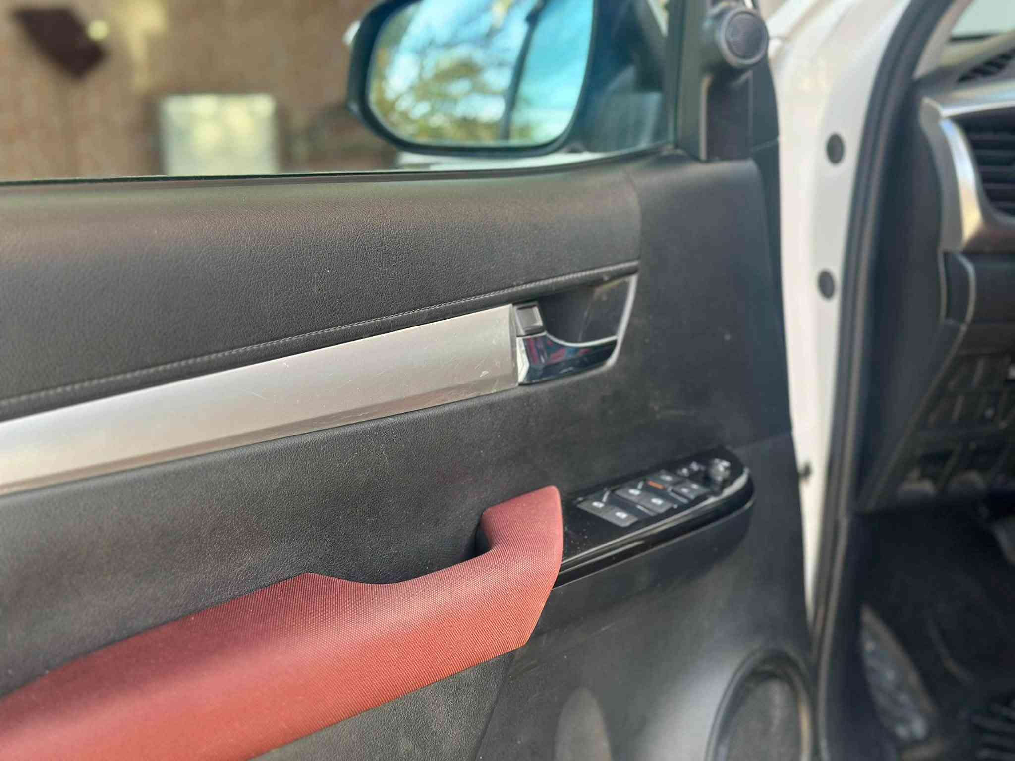 هايلوكس • ٢٠٢٥ • دبل