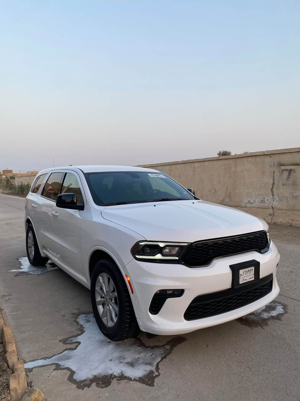 يالله السلام عليكم البيع دوج دورنكو 2026 دخول جديد شهداء رقمها بغداد نفس اليوم سويلك وكاله 
حادثها جوملغ وبنيد ايرباك دركه ودشبول فقط البقيه كفاله من الخدش سيار ماشيه 5000miفقط موصفاتها GTفول شاشه كبير شفتات سترين نضام سبورت حساس خلفي ستيرن تدفئه وبعد بيها هواي موصفات ما مذكور السعر 310 وبيها مجال رقم الهاتف *********** المكان الناصريه قضاء الفهود بيع فقط بدون مرواس وبدون قسط

نص مكتوب في الصور:
- 55872266