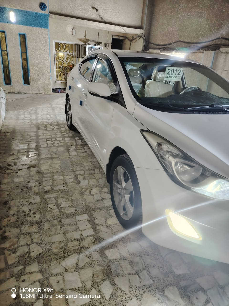 هونداي النترا بيضاء بغداد دولي بسمي السياره ٢٠١٢ من سنتها عندي ماشيه ٨٩ الف فقط خليجي مكفوله كفاله عامه من الدعاميه لدعاميه من الصبغ والضربه حتئ دعاميتها بلاد سلايد رووف تبريد مجمده محرك دوش السياره بسمي مكاني بغداد بيع او مراوس بسياره عاليه مع الفرق سعرها قفل من الاخير ١١٩ ورقه فقط مع التقدير والاحترام رقمي ***********
