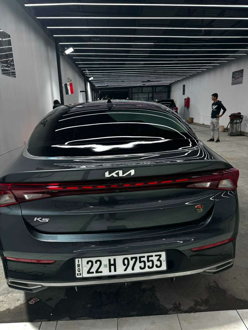 كيا K5 موديل 2022 وارد امريكي للبيع او المراوس  حادثها جاملغ وحافة البنيد بدون ايرباك رقم اربيل شرط التحويل والوكاله 
بصمة تشغيل وابواب 
تشغيل عن بعد 
اشارة ترحيب 
نقطه عمياء 
رادار امامي وخلفي وجانبي 
مانع اصطدام 
4 انظمه قيادة 
سايد بريك كهربائي 
اوتو هولد 
قيادة ذاتيه 
توقف ذاتي 
محرك 1600 تربو 
صدر نظيف جداً 
تبريد ثلج 
كير مكفول 
محرك مفتوح مبدل بي رواجز 
بوليش ونانو سراميك 
تايرات جدد قبل شهرين مبدل 
ماشيه 96 الف ممشى امريكا 72 الف 
سياره ما ناقصها اي شي جاهزه من كلشي 
رقم التلفون *********** بي وتساب 
*********** بي وتساب
