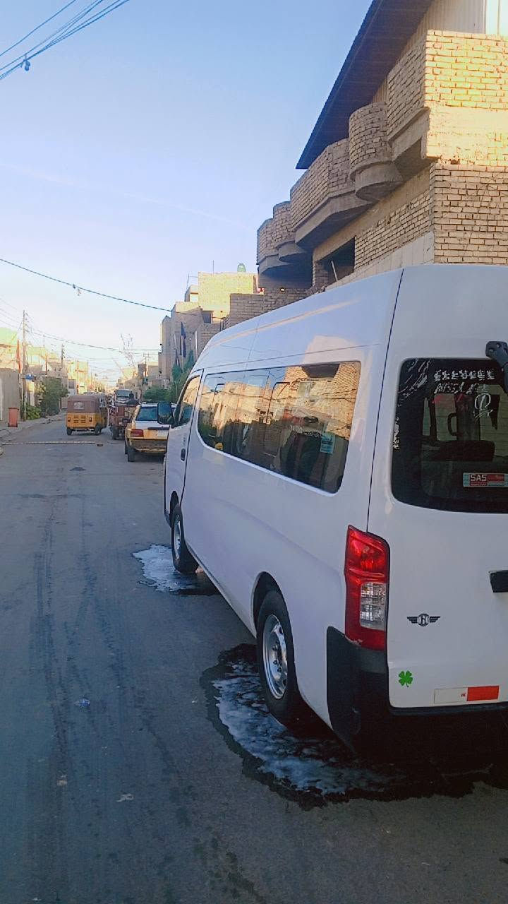نيسان يورفان • موديل ٢٠١٥ • رقم بغداد