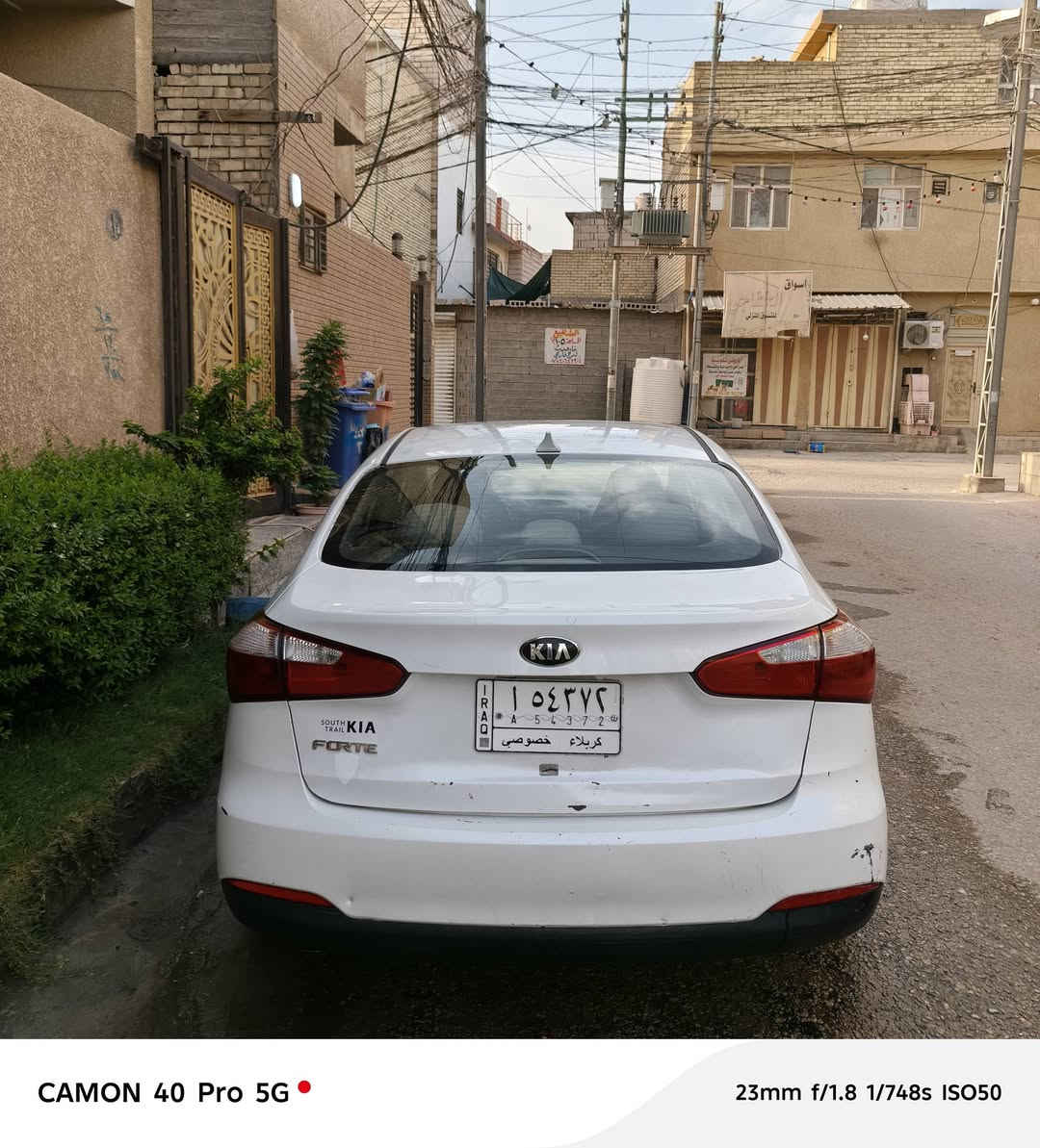 كيا فورتي ٢٠١٦ للبيع
فقط بنيد وبيه اماكن بارد مكينه ٢٠٠٠ تبريد تايرات حداديه كله جديد السعر ١٠٥ وبيه مجال 

التصال ***********
