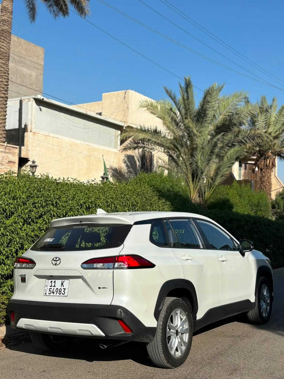 تويوتا كورلا كروز هايبرد (2026) خليجي. الشكل الجديد.
ماشية (3,000km) فقط.
 كفالة عامة على حالة الزيرو.
فول مواصفات اعلى فئة.
(بلاك ادشن).
داخل جلد.
كشن كهرباء.
اربع انضمة قيادة.
شاشة جبيرة.
رادار + مثبت سرعة + تحديد مسار.
حساسات + كامرة.
+بقية المواصفات معروفة.

رقم بغداد تحويل مباشر.
الموقع بغداد زيونة.
السعر (31,500,000 د.ع) فقط
للاستفسار اكثر الاتصال او مراسلة واتساب:-
***********
