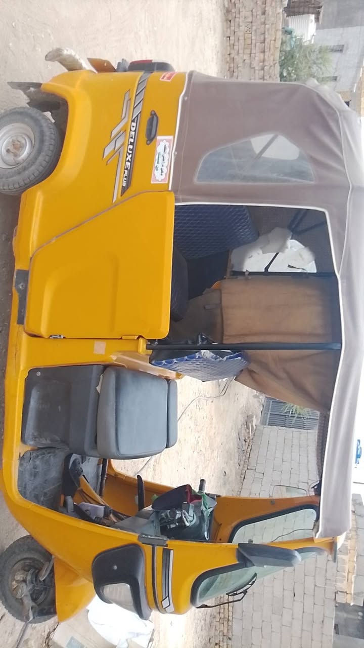 تكتك تي فيس.  تخبل    مكفوله من ضربه من أصبغ.   لاتجي وتسأل. شبيه مابيه كلش مابيه.  مكينه ابلاد لاتنقص لاتبخر.  سعرها  7300وبيه مجال مكاني  ذي قار حي اور       ***********
