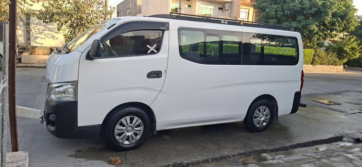 سلام علیکم ئەم نیسان اورفان بو فروشتنە مودیل 2015  رەقم سلیمانی  ڕۆیشتنیە کیلومتر  268000 سەنەوی تازەی بەناوخوم  وەی 2031 تازەی  سبوخی نی  هەی جی بیوەنی  ***********  *********** ناونیشان  کلار
