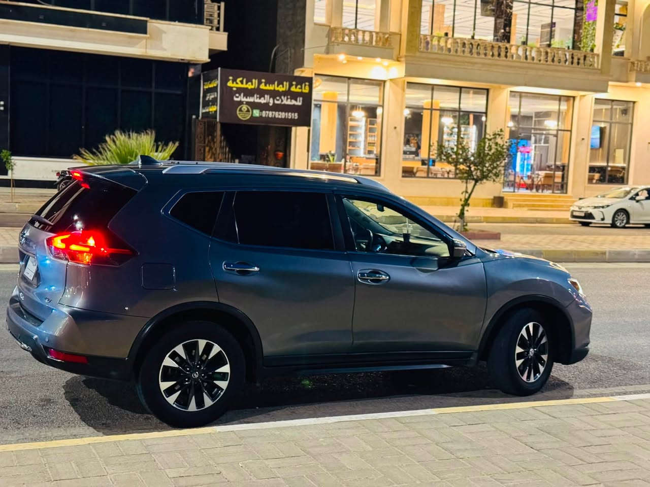 سلام عليكم شلون الطيبين 👋🏻🤍.

نيسان روچ الحجم جبير🚙♥️.
موديل 2020 وارد أمريكي 💎.
طبعاً سيارة رقم أنبار ⚡️.
تحويل ثاني يوم 👤.

طبعاً سيارة بيها 3 قطع ❕.

مكينة 2.5 دوش 💀🔥.
كيرها كفالة  ✅.

مواصفات ⚜️.

تخم تاير جديد ✅.
3 بصمات ✅.
تبريد مقاعد ✅.
شاشة وكامرة خلفية ✅.
عدسات زنون ✅.
كشافات دعامية ✅.
خمس مقاعد ✅.
داخلها نضيف بعده بالملح ✅.
سبيرها بعدهه مانازل ✅.

مكان السيارة الانبار الرمادي 🇮🇶♥️.

سعر سيارة 140 ورقة وبيها مجال للشعب العراقي ❤️🇮🇶. 
الرقم : ***********

وعذرونا على الاطالة وكل الهلاا بيكم حبايبي ♥️.
