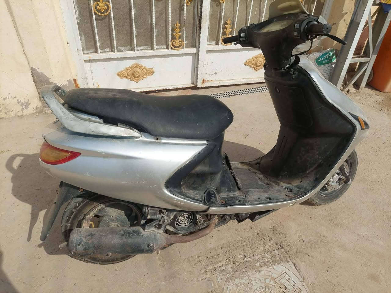 سلام عليكم دراجة فراشه للبيع كايمه سعر 200 وبيها مجال 
***********
