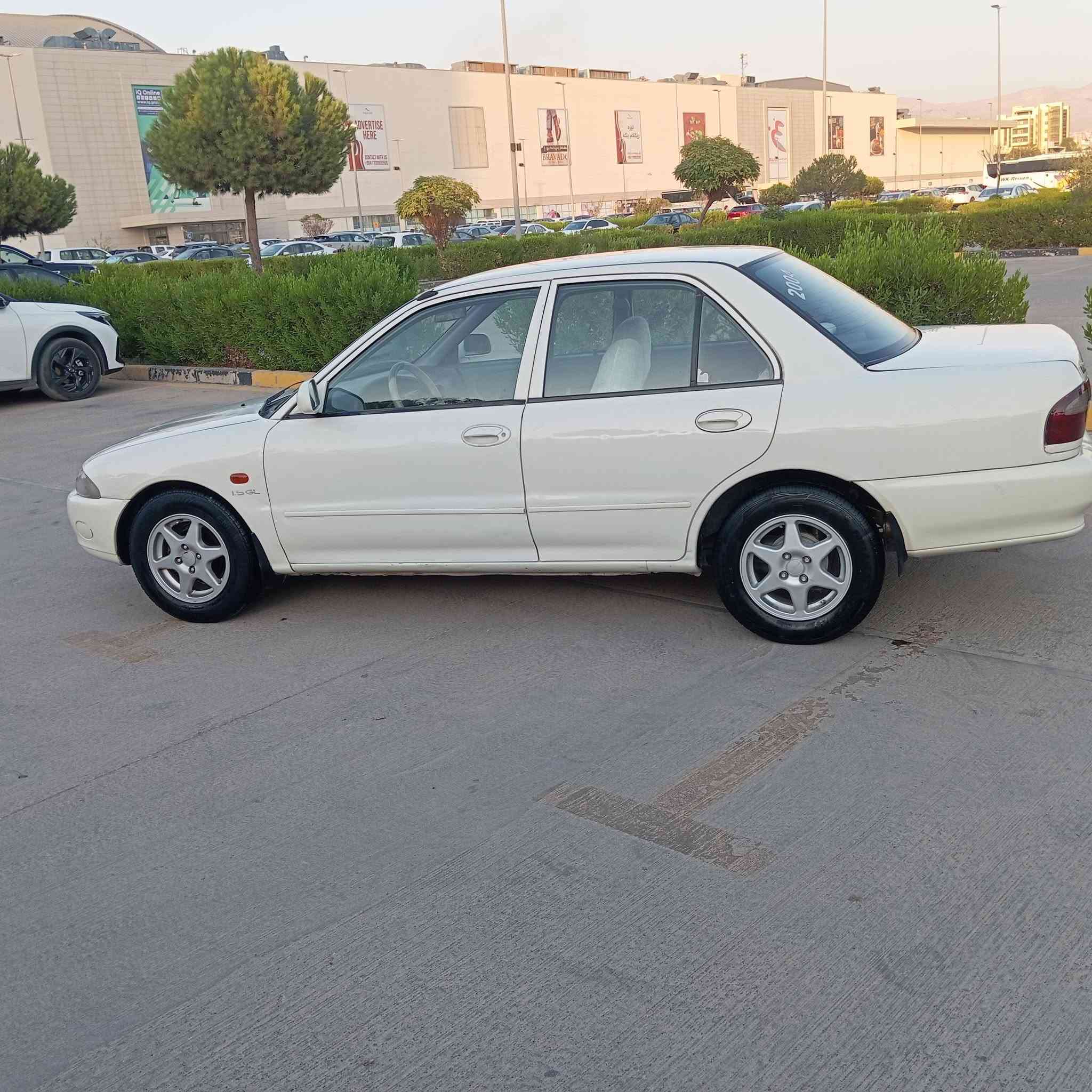 بڕۆتۆن مۆدێل 2004 سبی گێڕ اوتوماتیک دەعموو لێدراوی نیە ٢باڕچه و بەڵەیە بویاخە بێ ناوگڕتن گێڕو مەکینەو تەبریت تەقەو رەقە بەشەرت کارەبای بەشەرت ٢جام کارەبا قوفل مەرکەزی اڕمی بلاستیکی هەولیرە بەشەرتی ارموو اوەلیات براوە بەشەرت سعر ٣٩ گلاو کەمێک معامەلە لەسلێمانی زم *********** ڤایبەر لەسەرە
